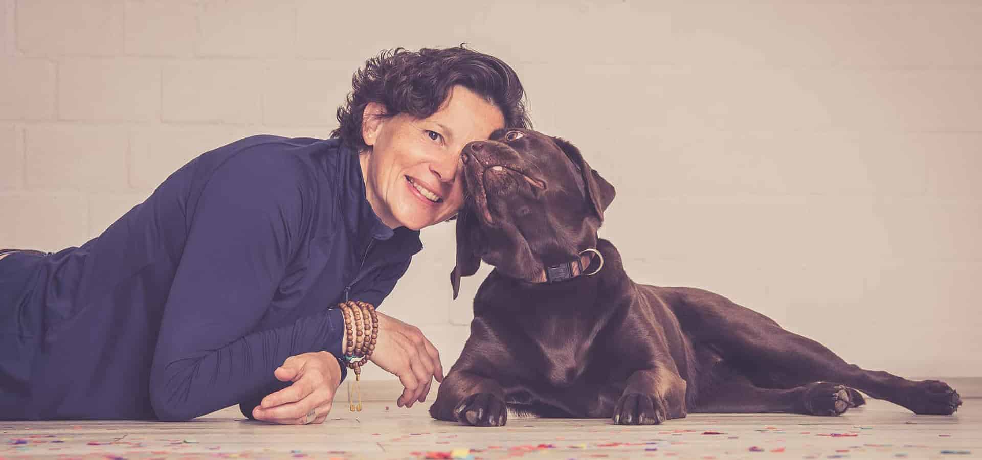 Abbildung Tina Clauß mit Hund